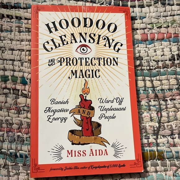 NEW- Hoodoo Cleansing and Protection Magic - A Book by Miss Aida - Picture 3 of 6